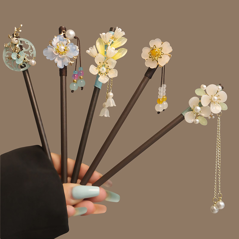Women Accessories For Hand - Flower Tassel Pearl Hair Sticks Wooden