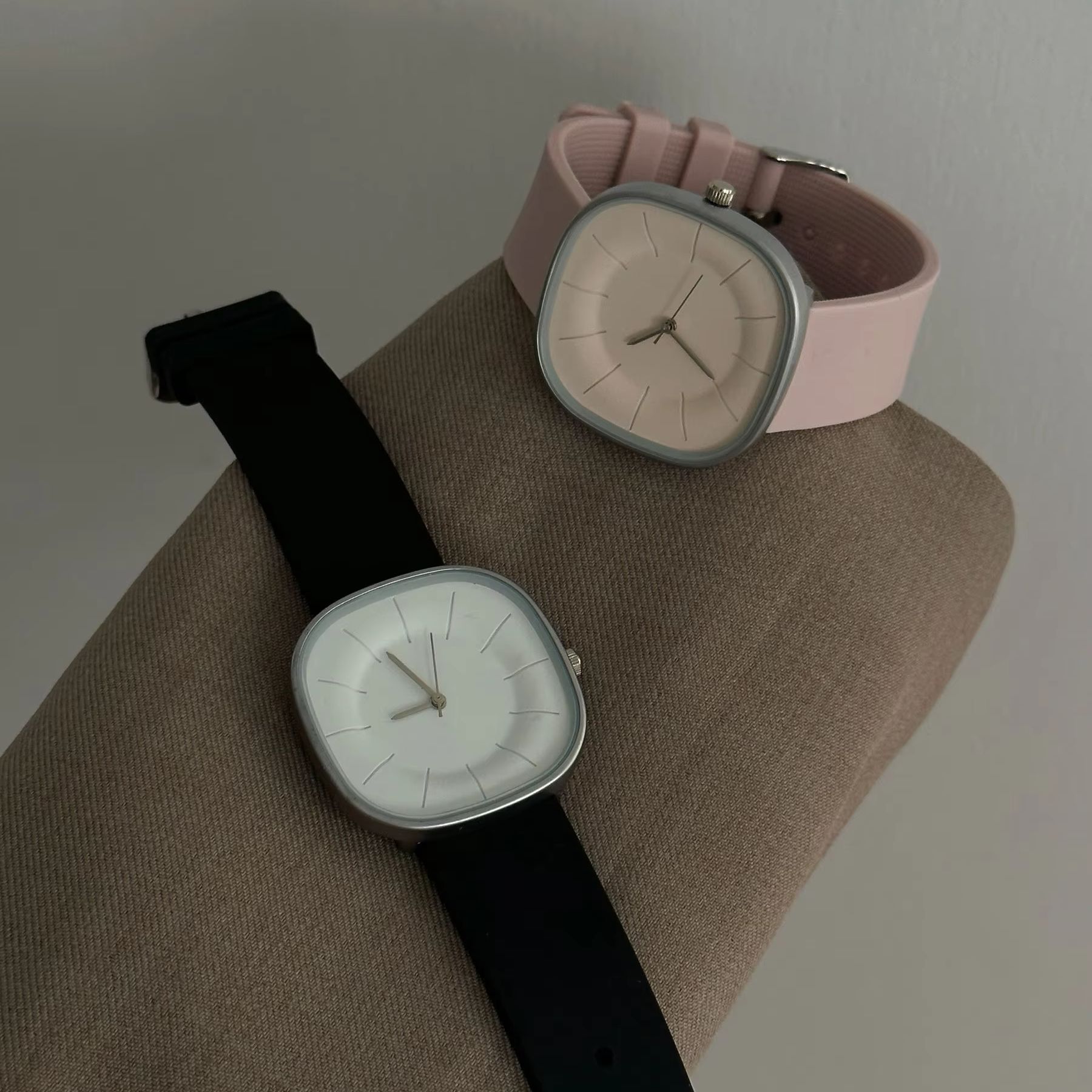 Minimalist Square Dial Quartz  - Women'S Accessories To Wear With Watch ulasan dan harga
